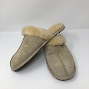 UGG slides, mules, slip on slippers 10, cream